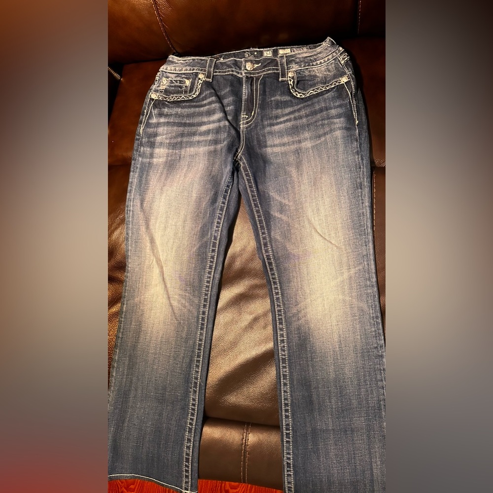 Miss Me jeans size 34 inseam 34. The hips were tailored for curves. On pics.